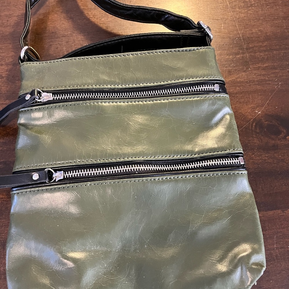 attention Olive Green Crossbody with Dual Front Zips